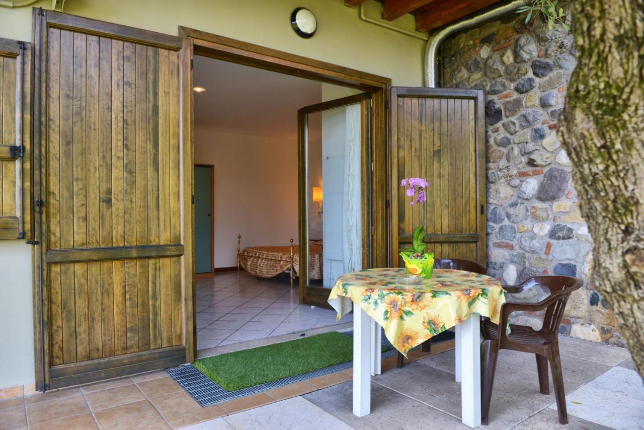 Antiche Mura Casa Vacanze Puegnago del Garda Exterior photo